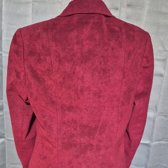 Vintage Women's Burgundy Jacket & Skirt Set - Picture 10 of 16
